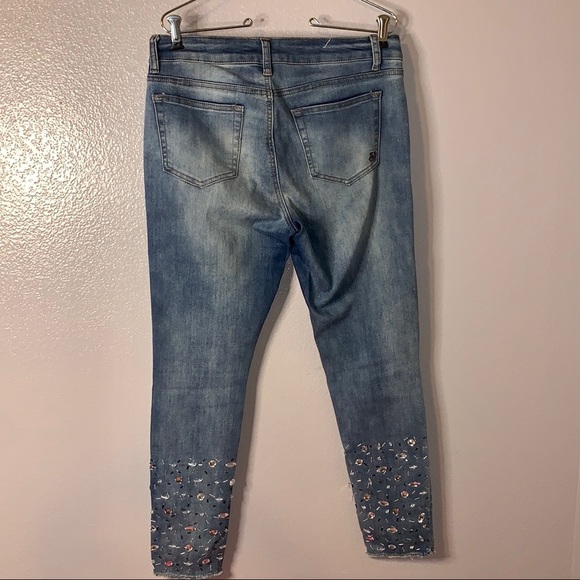 Indigo Rein Rhinestone Embellished ankle Jeans - Picture 6 of 7